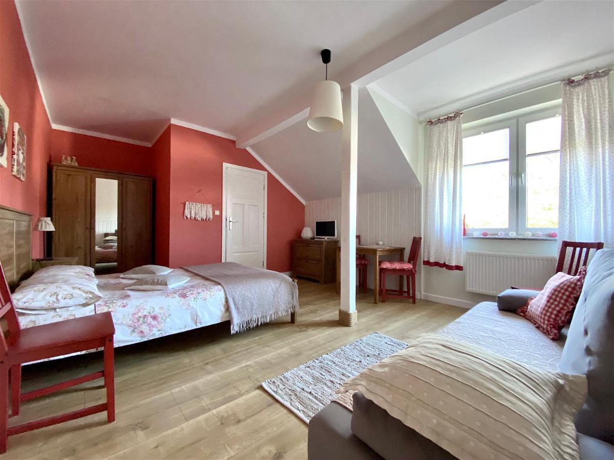 Szary Domek Apartamenty Ustka Ngoại thất bức ảnh
