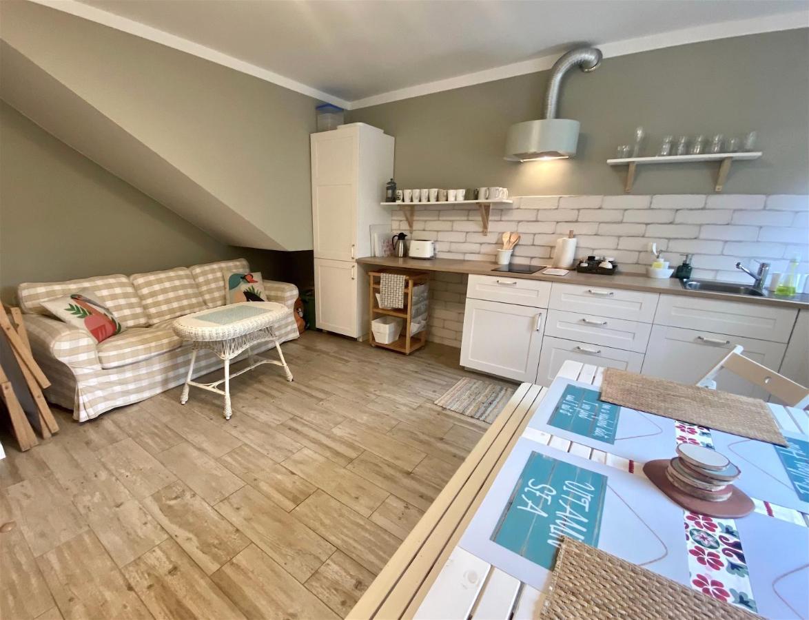 Szary Domek Apartamenty Ustka Ngoại thất bức ảnh