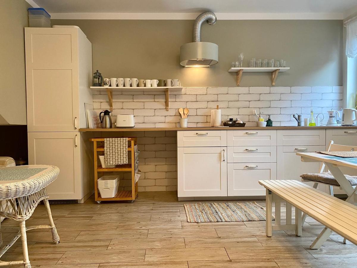 Szary Domek Apartamenty Ustka Ngoại thất bức ảnh